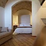 Maison d'hôtes L' Abbraccio Dei Sassi 3*