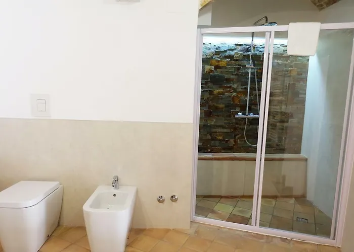 L' Abbraccio Dei Sassi 3*